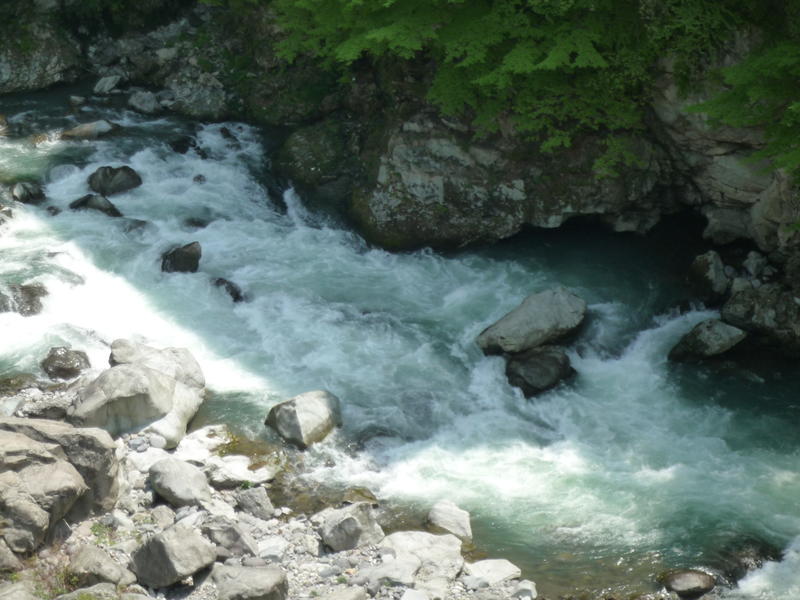 Y a de l'eau