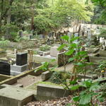 Le cimetierre du temple